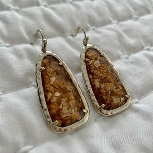 Kendra Scott Pendant Gold Earring